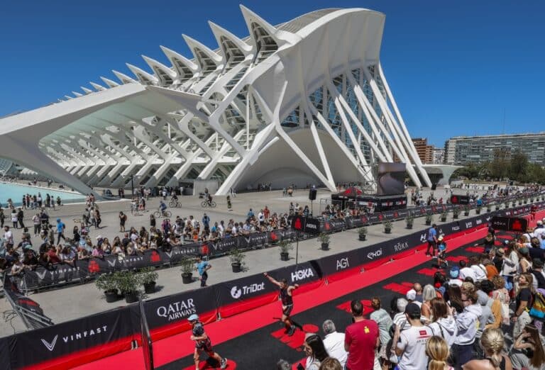 El IRONMAN 70.3 Valencia y AlcúdiaMallorca abren inscripciones para 2025