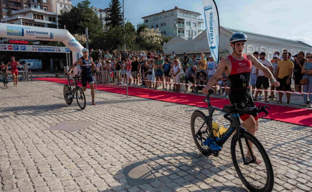 FETRI/ imagem da transição do Triatlo Ciudad de Santander