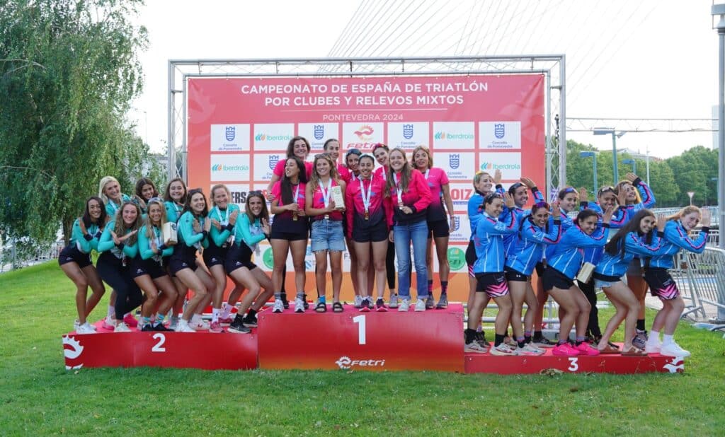 FETRI/ Imagen del pódium femenino en Pontevedra