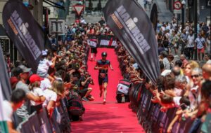 @Olivia McCulla/ imagen de la transición en el IRONMAN Vitoria