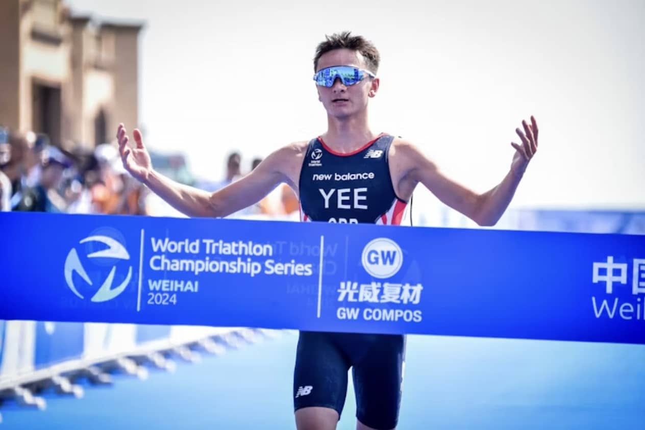 @worldtriathlon/ Alex Yee vince a Weihai