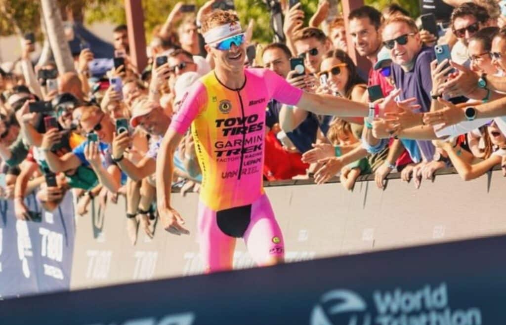 FETRI/ Marten Van Riel ganando en Ibiza