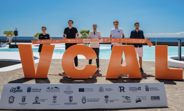 Imagen de los profesionales en la presentación de la Vuelta Ciclista a Lanzarote