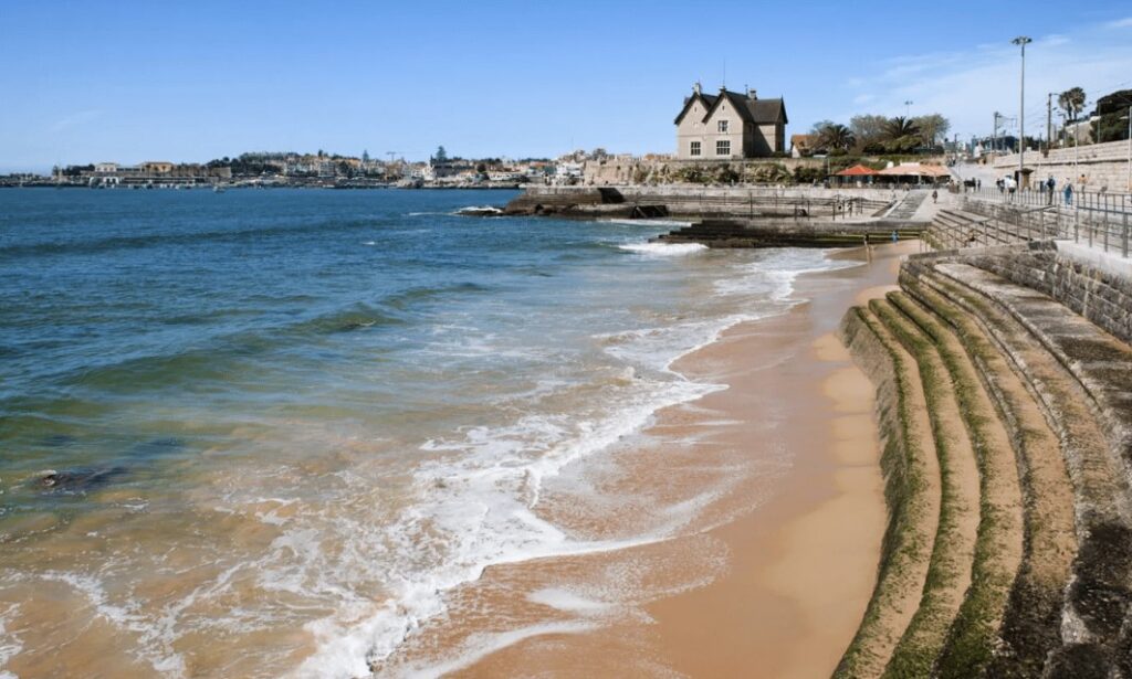Imagen de la costa de Cascais