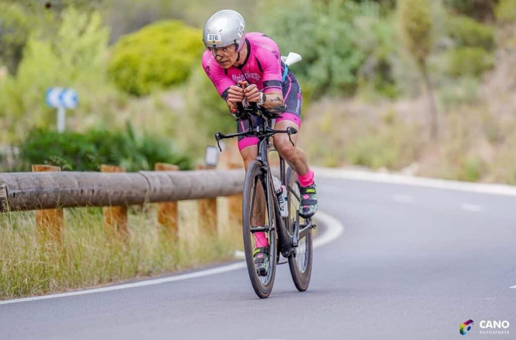 Cano Foto Sport( Imagen de un triatleta en el Epic Triathlon
