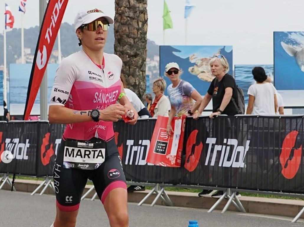 @hbluisa/ Marta Sánchez à la Coupe du Monde de Nice