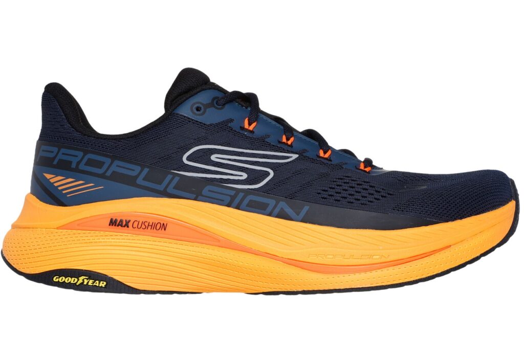 Nuevas Skechers Max Cushioning® Propulsion"