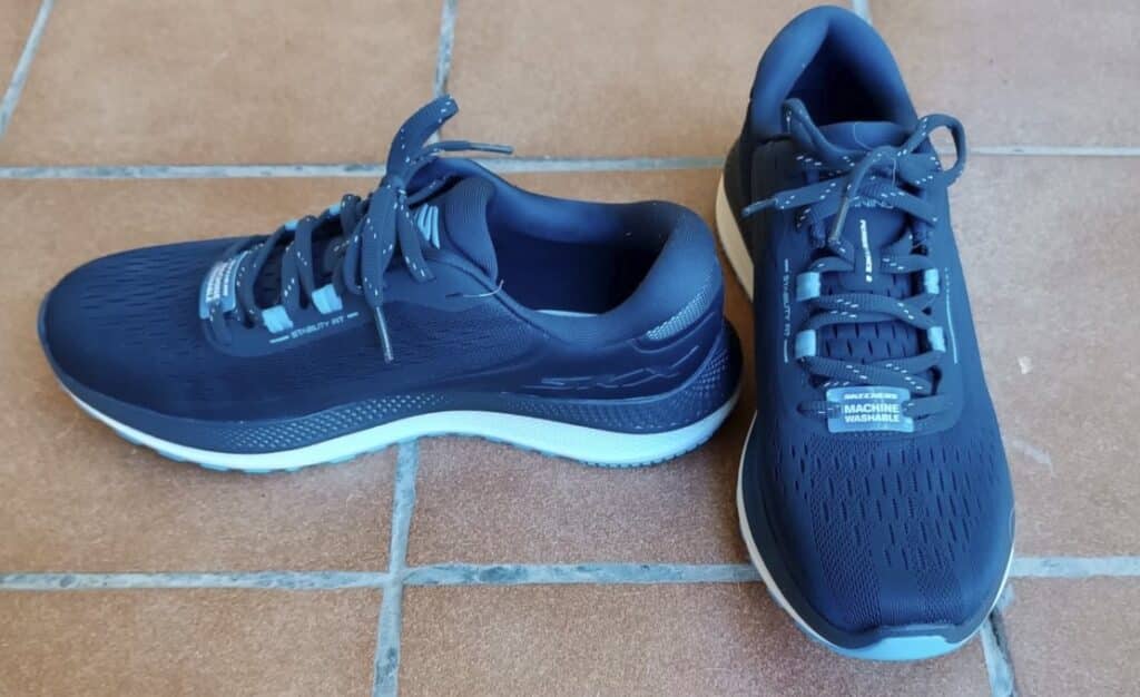 Imagen de las zapatillas Skechers GOrun Persistence 2