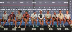 Imagende la rueda de prensa en Kona