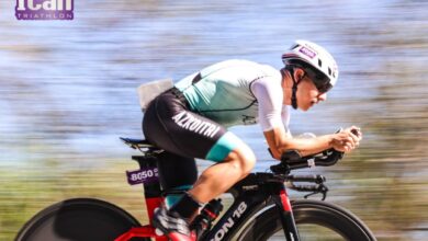 Un triatleta en el ciclismo del ICAN Gandia