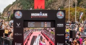 IRONMAN/ Imagen de la meta de un IRONMAN