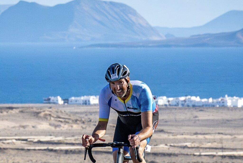 Instagram/ Imagen de un triatleta en el Volcano Triathlon