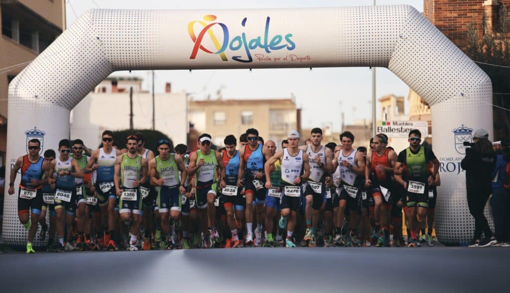 trialocv/ Imagen de la salida del Duatlón Villa de Rojales