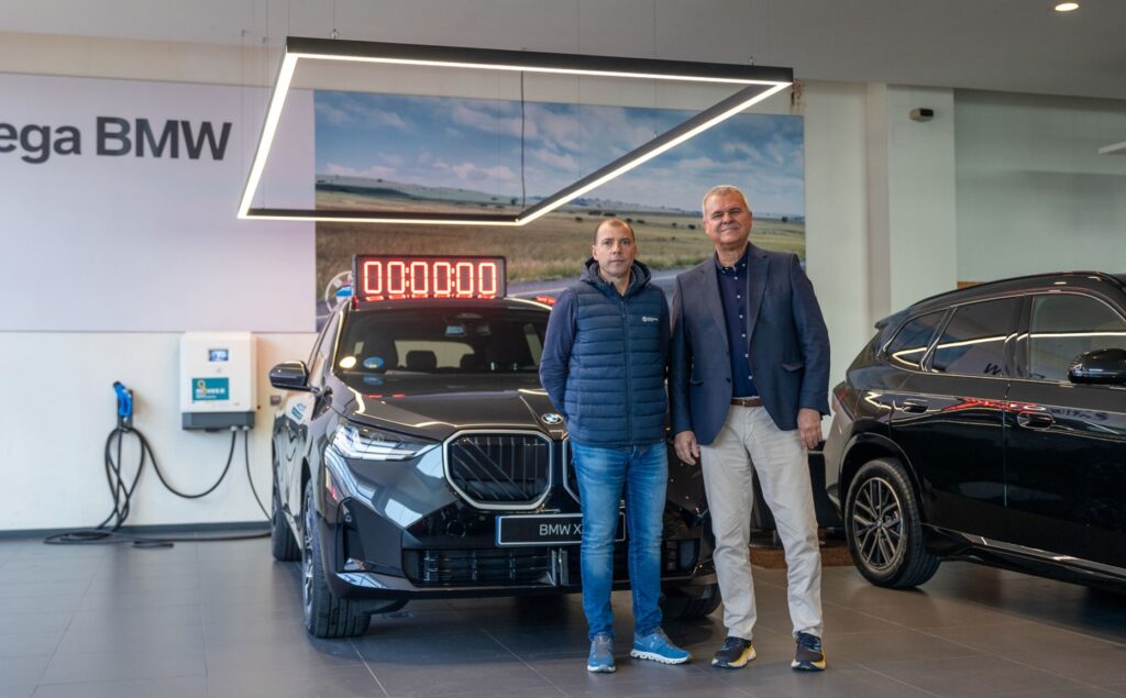 Imagen de acuerdo entre Oliva Motor y Challenge Salou