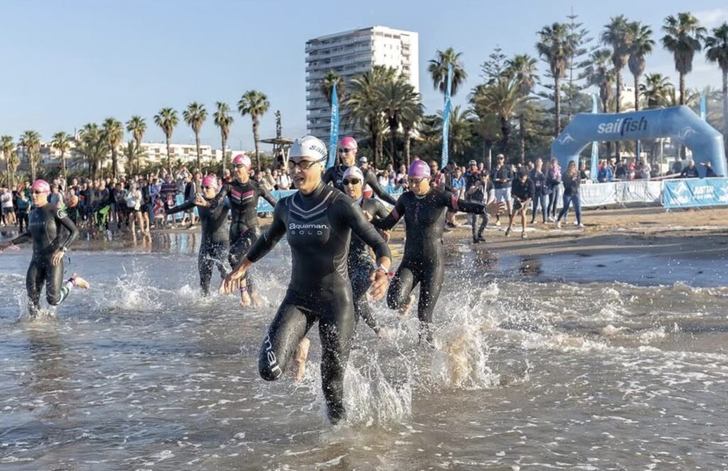 Imagen de la salida del Challege Salou femenino