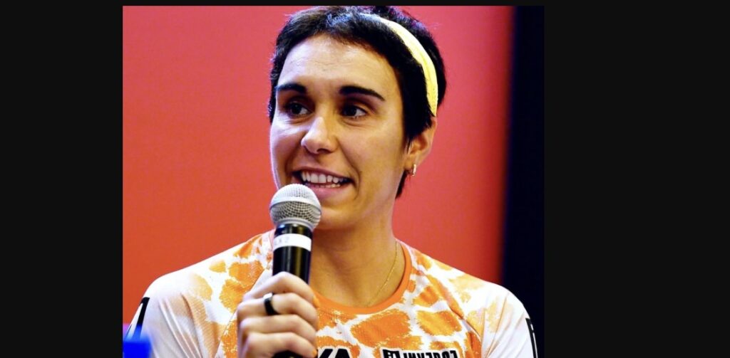 Instagram/Marta Sánchez en rueda de prensa del IRONMAN Sudáfrica