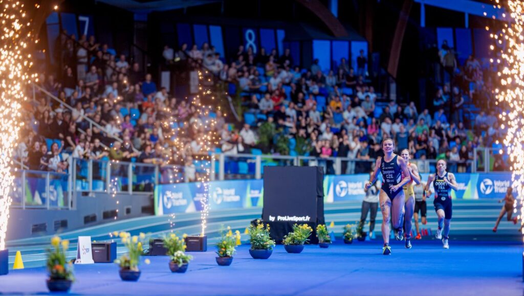 @worldtriathlon/ Imagen de la meta en Lievin