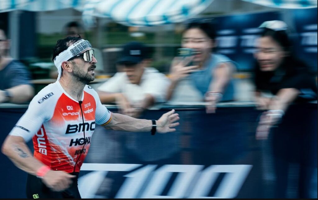 @t100triathlon/ Antonio Benito en competición
