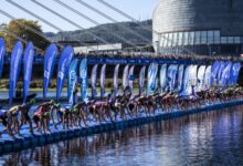 FETRI/ Imagen de la salida de un triatlón en Pontevedra