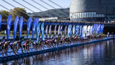 FETRI/ Imagen de la salida de un triatlón en Pontevedra