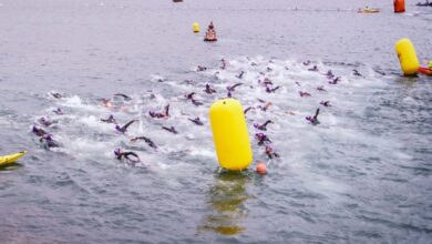 FETRI/ Imagen de la natación en un triatlón en A Coruña