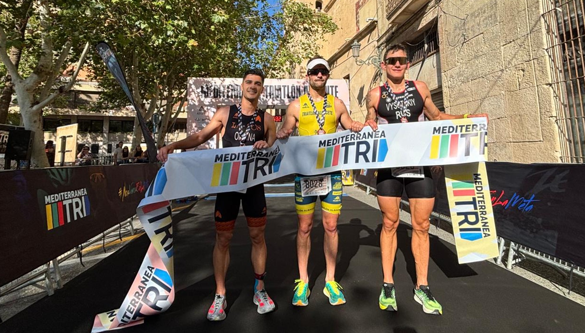 @ttriatlocv/ Los ganadores del sprint del MTRI Alicante 2025