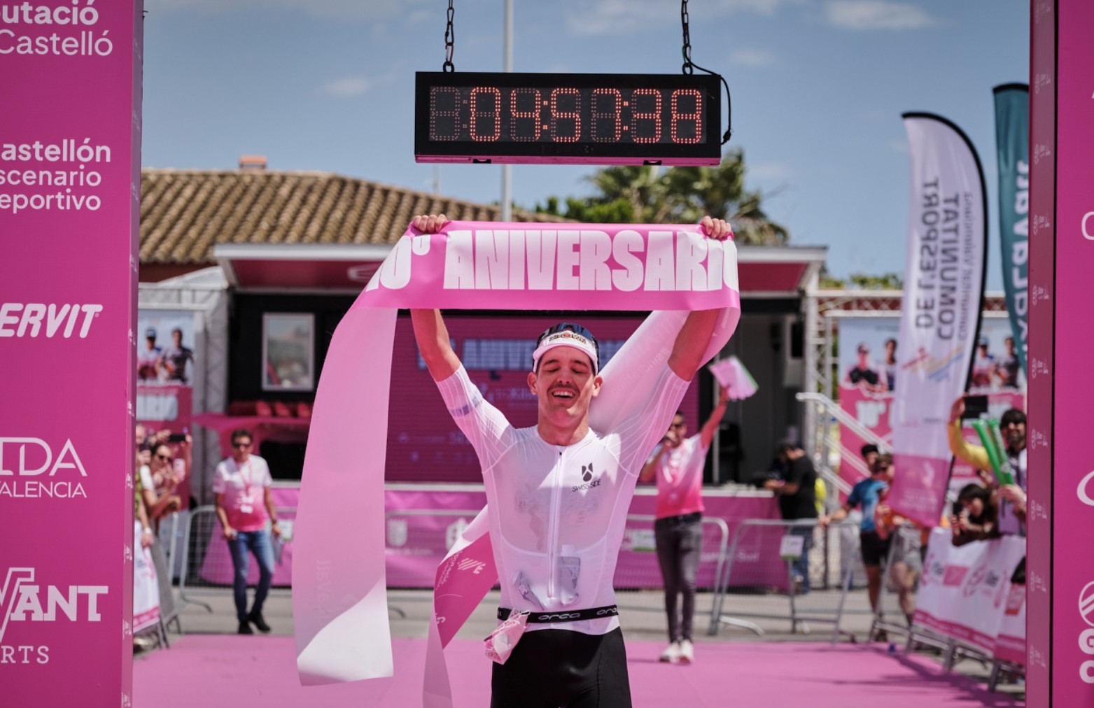 Guillem Montiel ganando en el triXilxes