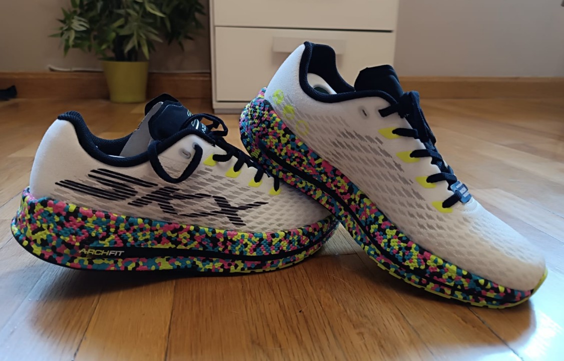 Review Skechers GoRun Razor