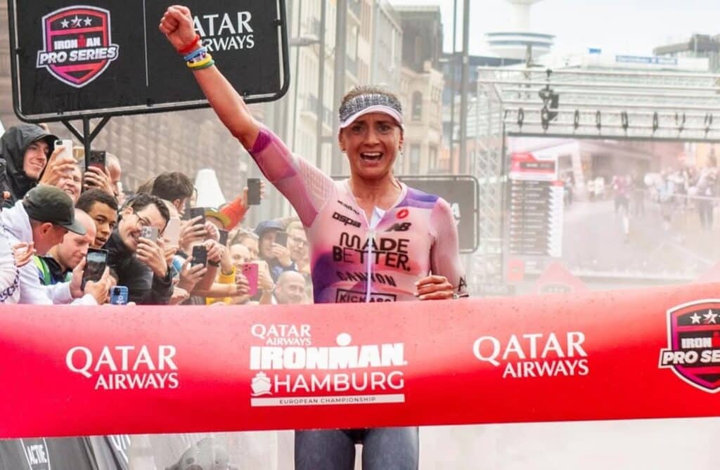 @IRONMAN/ Laura Philipp ganando el IRONMAN Hamburg 2025