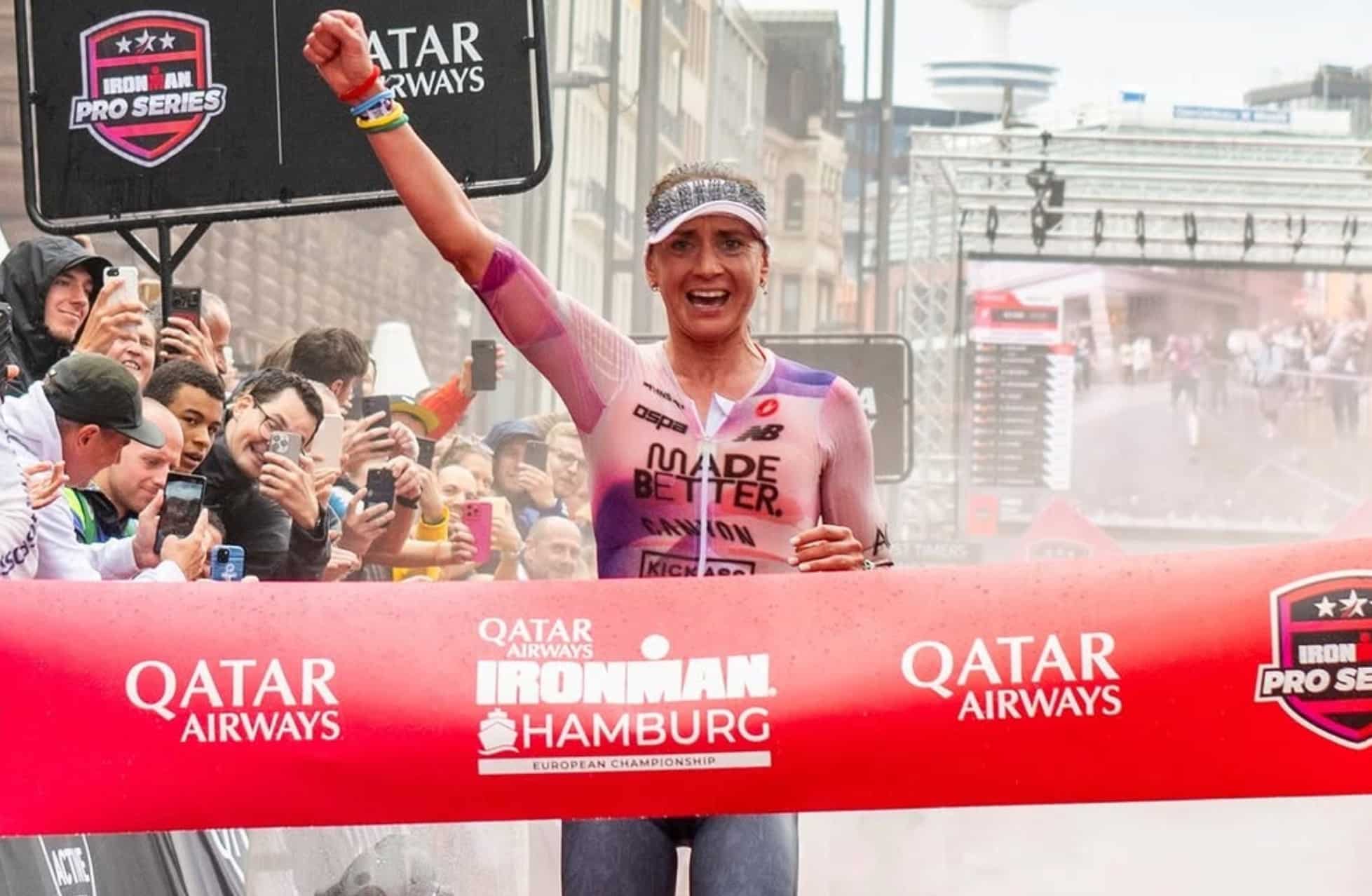 @IRONMAN/ Laura Philipp ganando el IRONMAN Hamburg 2025