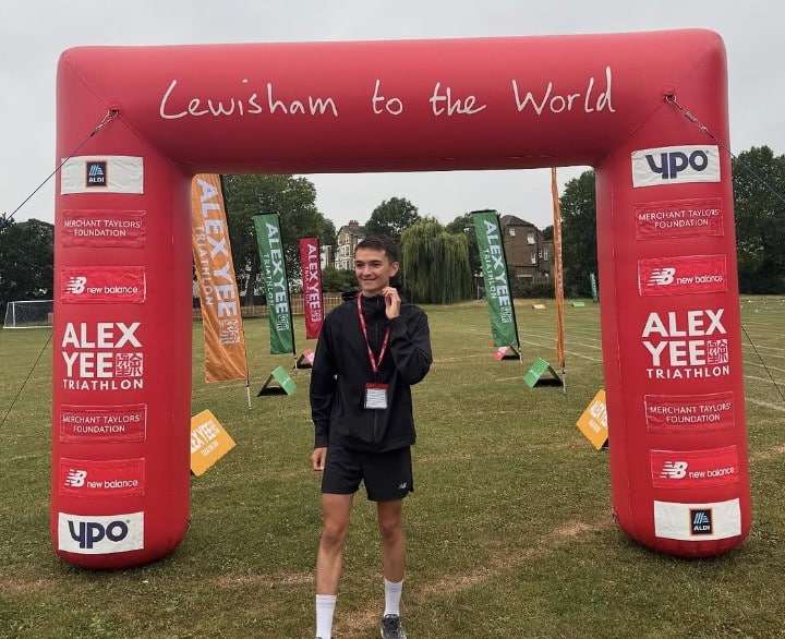 instagram/ Alex Yee en el Lewisham to the World