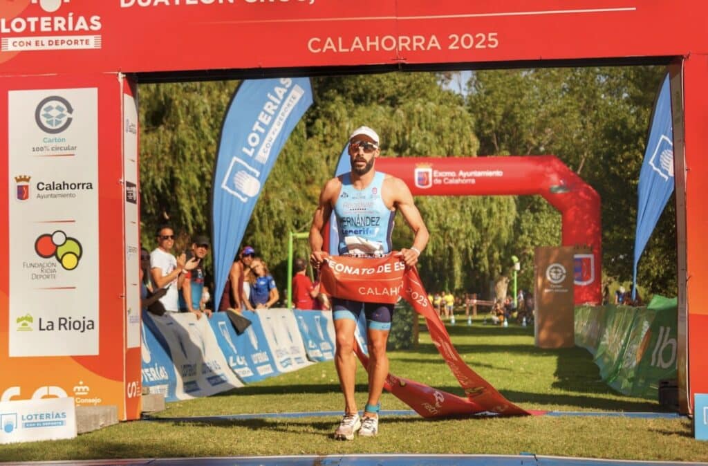 FETRI/Vicente Hernández ganando en Calahorra