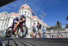 IRONMAN/ una triatleta compitiendo en el mundial IRONMAN de Niza