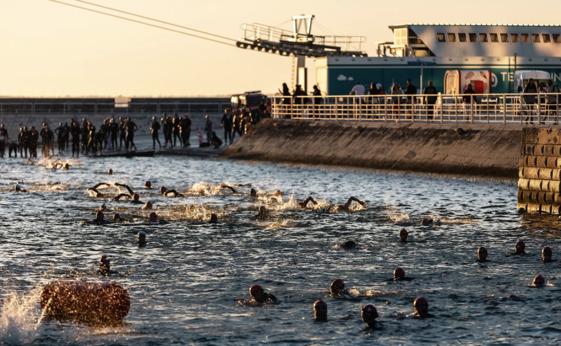 Imagen de la natación del TRITON Lisboa