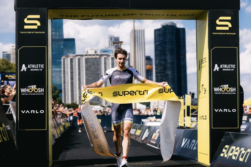 @supertri/ Alberto González ganando en Chicago