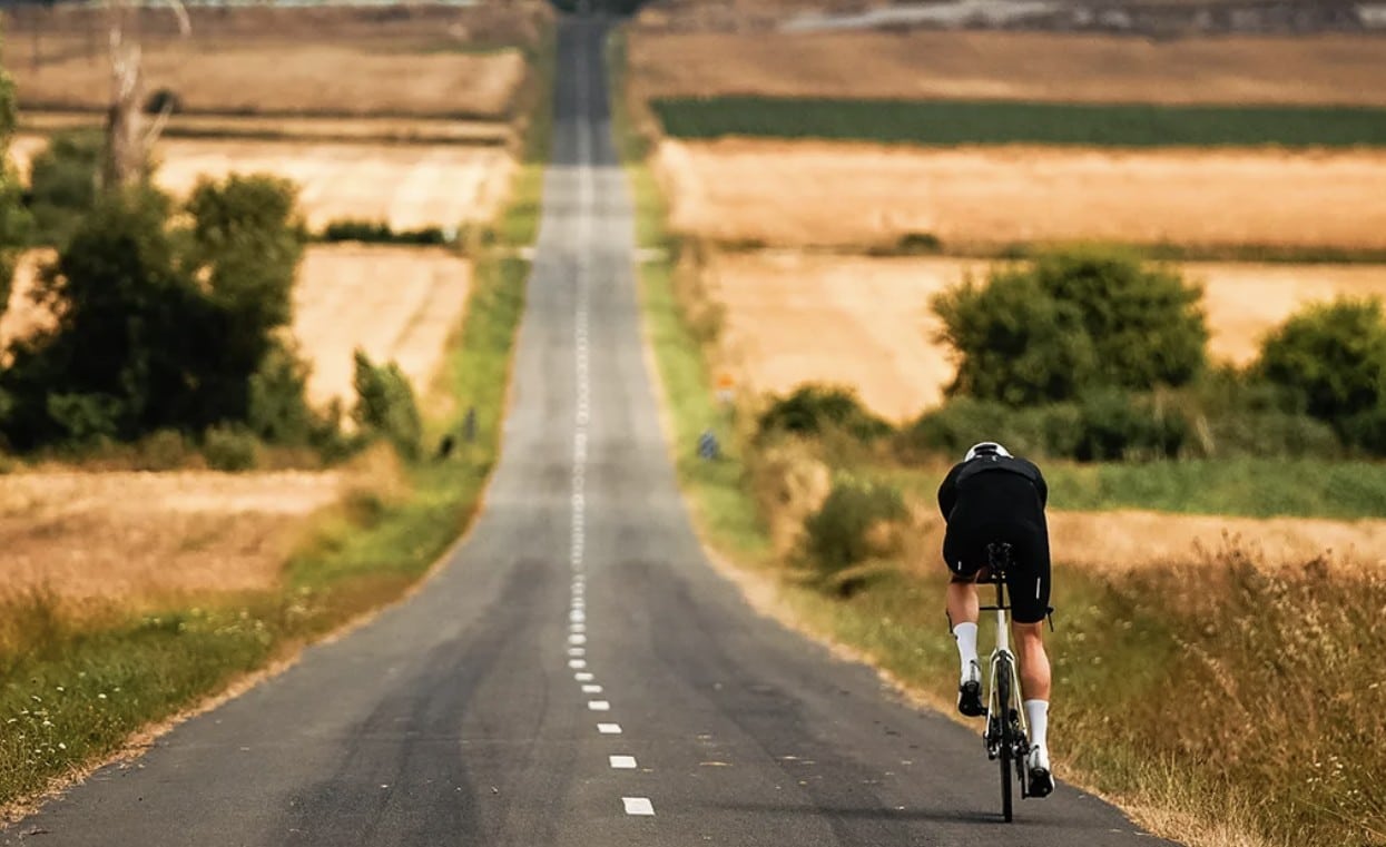 @ironman/ Imagen de un triatleta en el IRONMAN VItoria