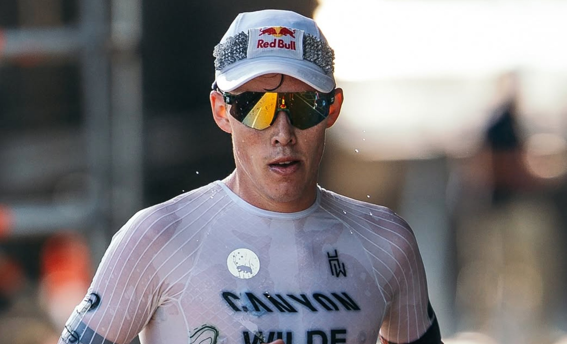 @t100/ Imagen Hayden Wilde corriendo en el T100