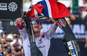 @gettyimages/ Casper Stornes ganando el mundial IRONMAN