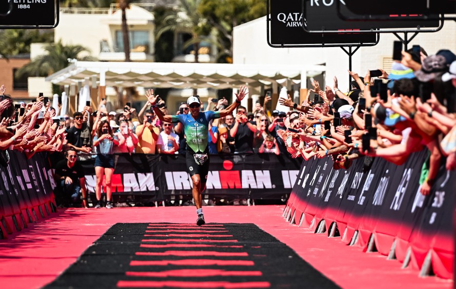@carlesturbe/ La meta del IRONMAN 70.3 Mallorca