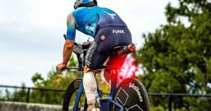 PTO/ Imagen de un triatleta con el sistema Raceranger