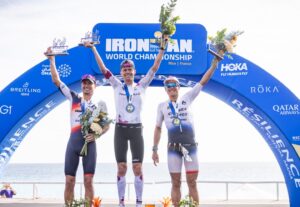 @gettyimages/ Imagen del pódium en el mundial IRONMAN 2025