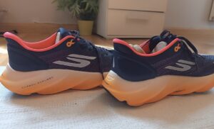 Skechers AERO Burst
