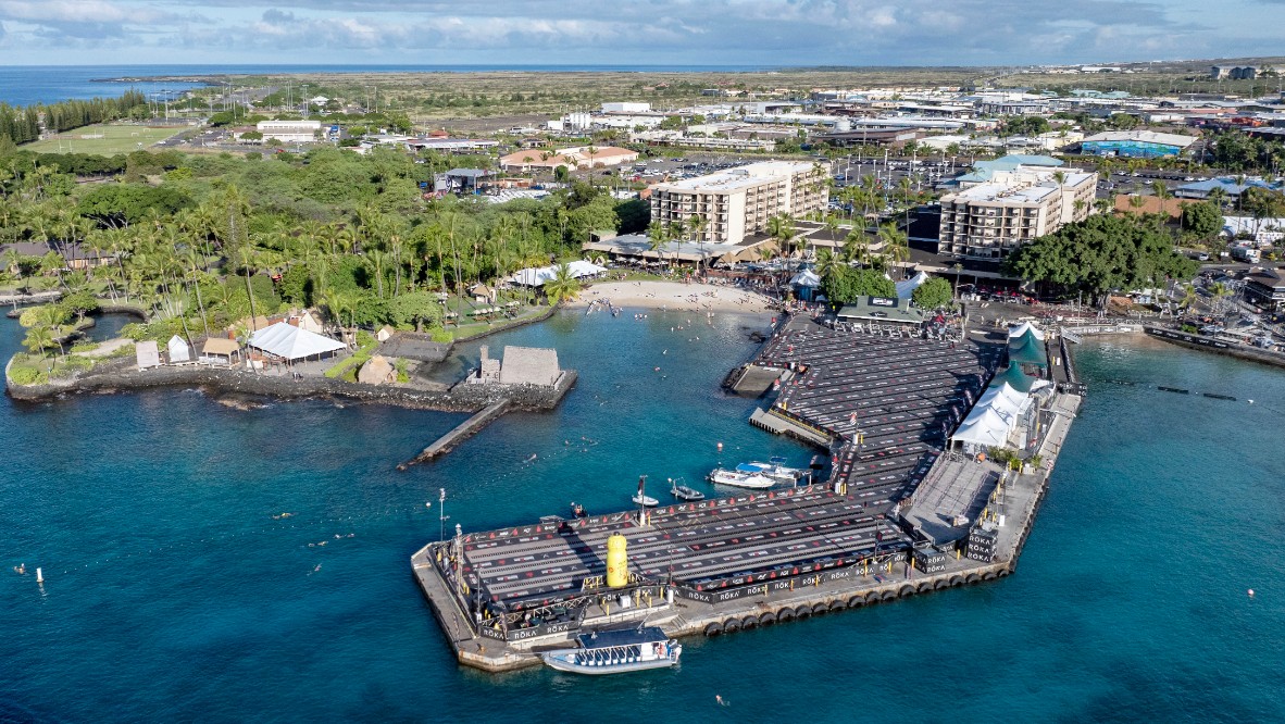 @gettyimages/( Imagen de los boxes en el Mundial IRONMAN de Hawaii