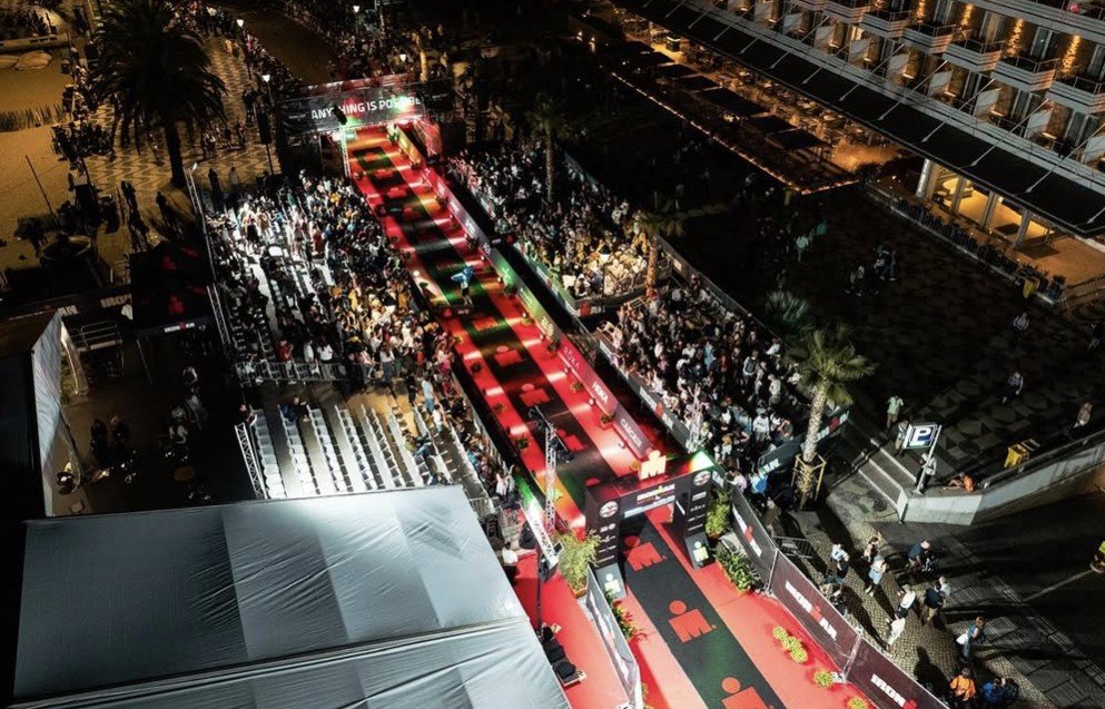 IRONMAN/ Imagen de la meta del IRONMAN Portugal
