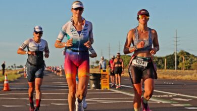 @IRONMAN/ Imagen de triatletas compitiendo en Kona