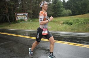 @gettyimages/ Marta Sánchez compitiendo en un IRONMAN