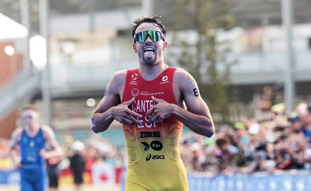 @wordltriathlon/ David Cantero en la Gran final de las WTCS 2025