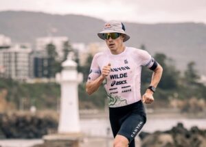 @t100triathlon/ Wilde en competición