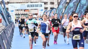 @mtri/ Imagen de la salida del Valencia Duatlón
