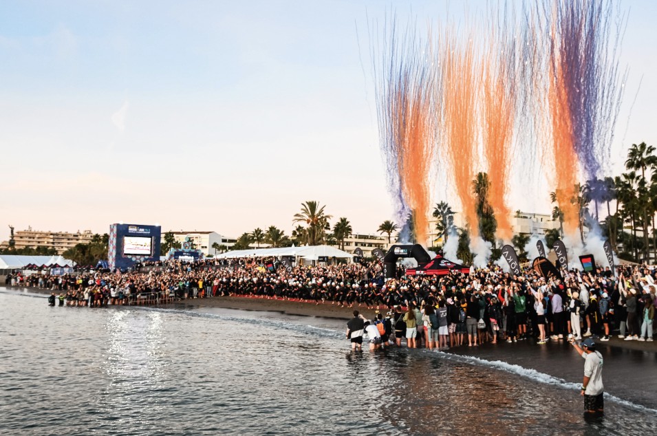 @gettyimages/ Imagen de la salida del Mundial IRONMAN 70.3 en Marbella